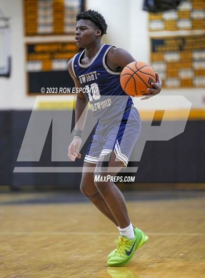 Thumbnail 1 in Dwight-Englewood vs St. Anthony's (Long Island Holiday Invitational) photogallery.