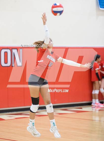 Thumbnail 1 in South JV @ Redondo photogallery.