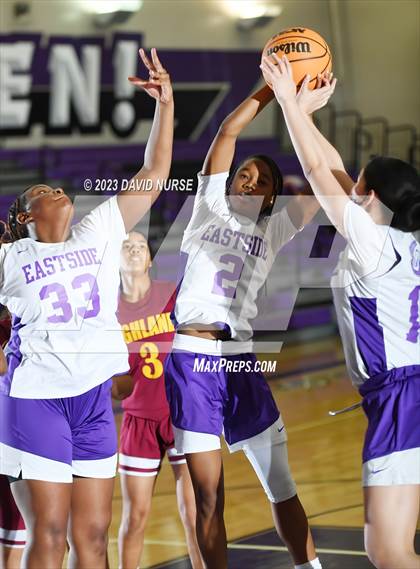 Thumbnail 3 in Highland @ Eastside photogallery.