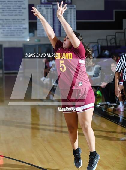 Thumbnail 1 in Highland @ Eastside photogallery.