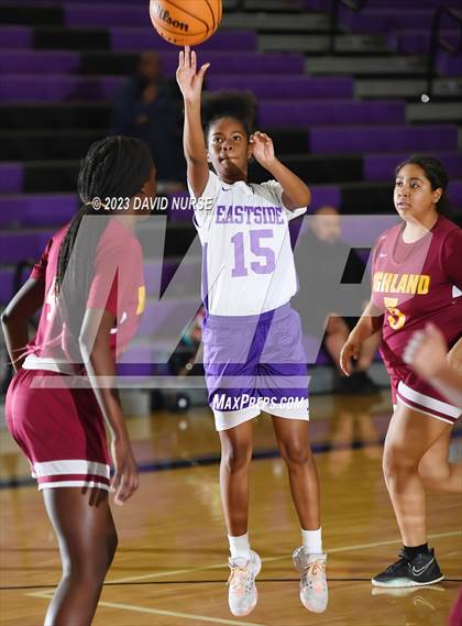 Thumbnail 1 in Highland @ Eastside photogallery.