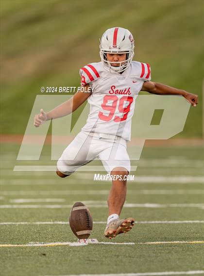Thumbnail 3 in Millard South @ Lincoln Southeast photogallery.