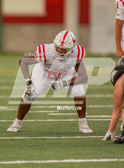 Thumbnail 2 in Millard South @ Lincoln Southeast photogallery.