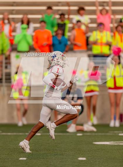Thumbnail 2 in Millard South @ Lincoln Southeast photogallery.