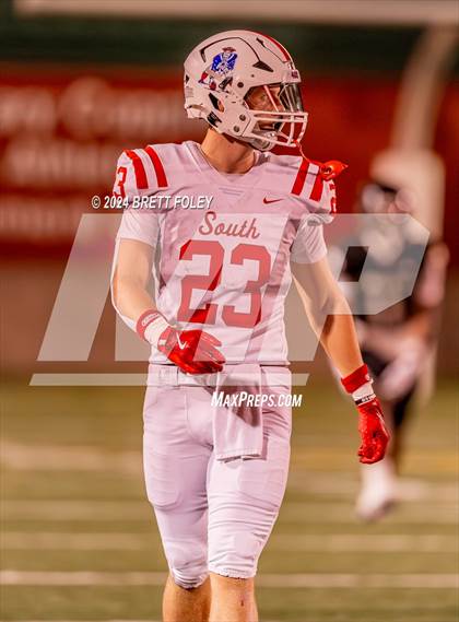 Thumbnail 1 in Millard South @ Lincoln Southeast photogallery.