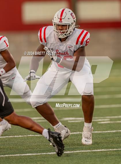 Thumbnail 1 in Millard South @ Lincoln Southeast photogallery.