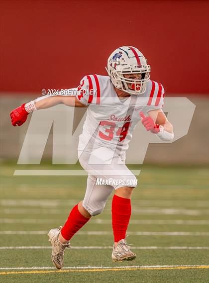 Thumbnail 2 in Millard South @ Lincoln Southeast photogallery.