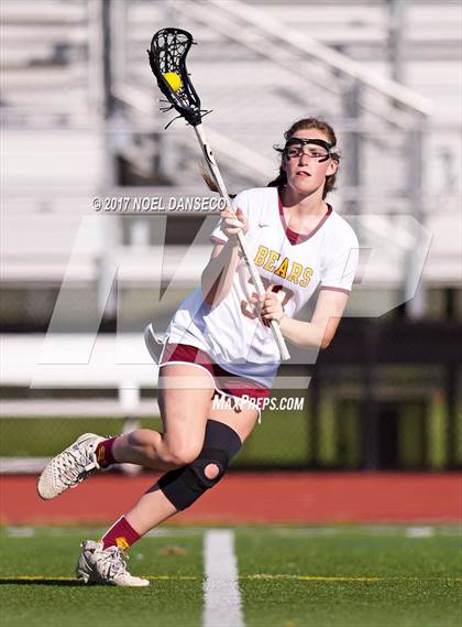 Thumbnail 2 in Menlo-Atherton vs University photogallery.