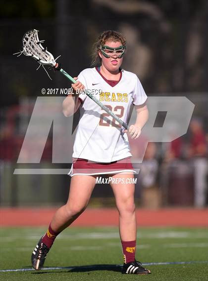 Thumbnail 1 in Menlo-Atherton vs University photogallery.