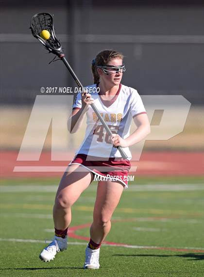 Thumbnail 3 in Menlo-Atherton vs University photogallery.