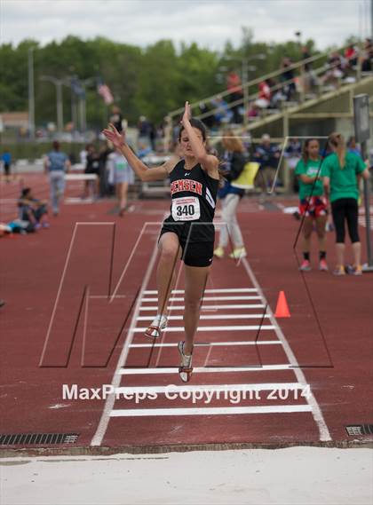 Thumbnail 2 in NYSPHSAA Track and Field Championships  photogallery.