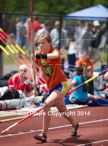 Thumbnail 1 in NYSPHSAA Track and Field Championships  photogallery.