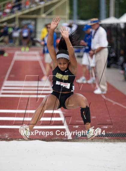 Thumbnail 3 in NYSPHSAA Track and Field Championships  photogallery.
