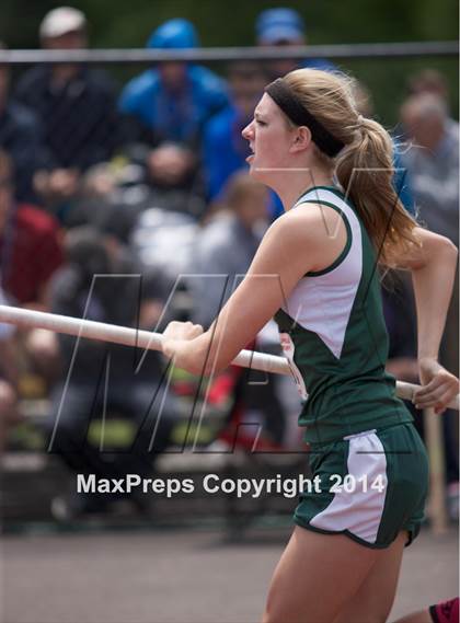Thumbnail 1 in NYSPHSAA Track and Field Championships  photogallery.