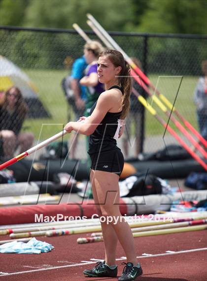 Thumbnail 2 in NYSPHSAA Track and Field Championships  photogallery.