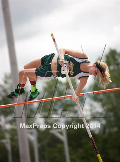Thumbnail 2 in NYSPHSAA Track and Field Championships  photogallery.