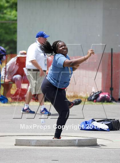 Thumbnail 1 in NYSPHSAA Track and Field Championships  photogallery.