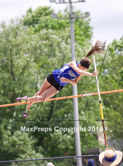 Thumbnail 1 in NYSPHSAA Track and Field Championships  photogallery.