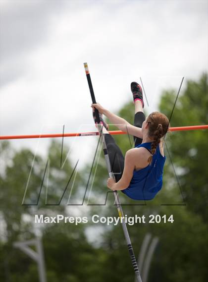 Thumbnail 2 in NYSPHSAA Track and Field Championships  photogallery.