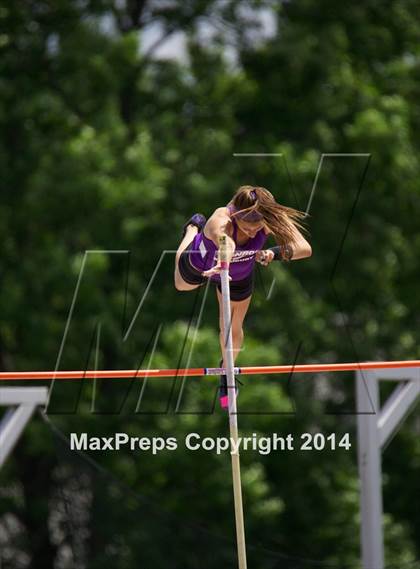 Thumbnail 3 in NYSPHSAA Track and Field Championships  photogallery.
