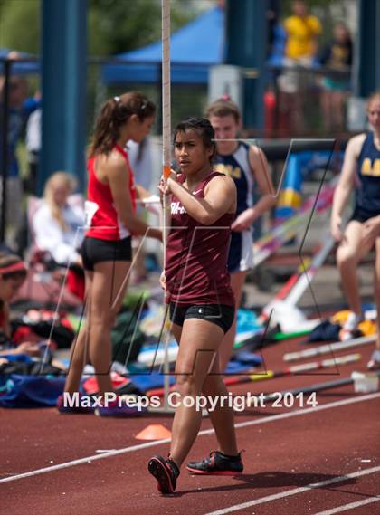 Thumbnail 3 in NYSPHSAA Track and Field Championships  photogallery.
