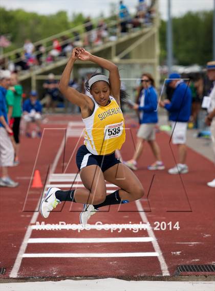 Thumbnail 3 in NYSPHSAA Track and Field Championships  photogallery.