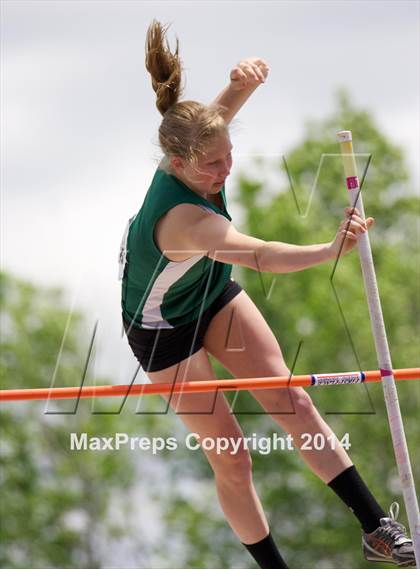Thumbnail 1 in NYSPHSAA Track and Field Championships  photogallery.