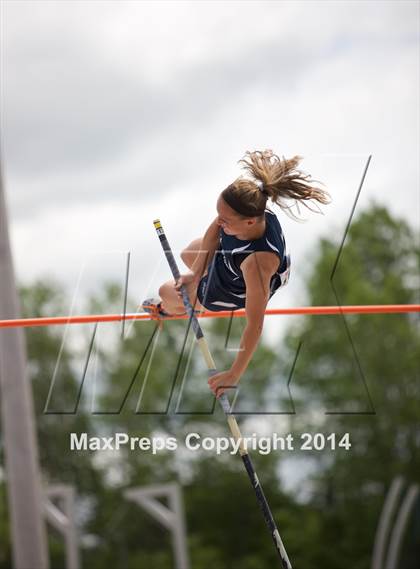 Thumbnail 3 in NYSPHSAA Track and Field Championships  photogallery.