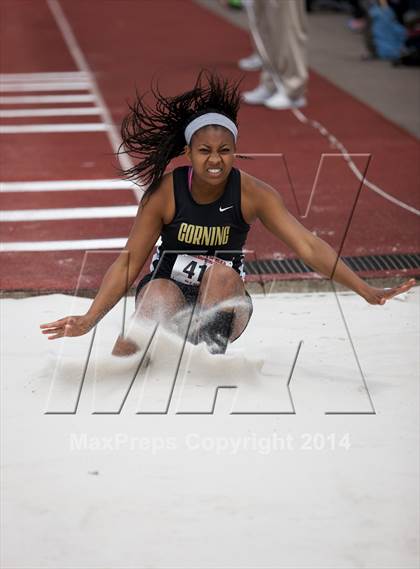 Thumbnail 2 in NYSPHSAA Track and Field Championships  photogallery.