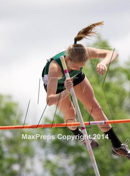 Thumbnail 3 in NYSPHSAA Track and Field Championships  photogallery.