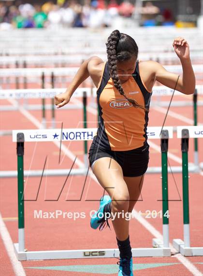 Thumbnail 1 in NYSPHSAA Track and Field Championships  photogallery.