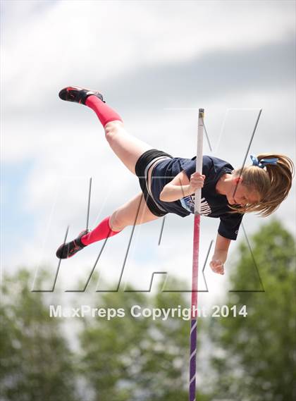 Thumbnail 3 in NYSPHSAA Track and Field Championships  photogallery.