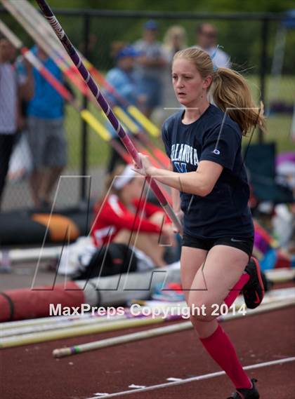 Thumbnail 2 in NYSPHSAA Track and Field Championships  photogallery.