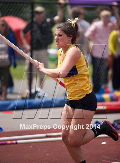 Thumbnail 1 in NYSPHSAA Track and Field Championships  photogallery.