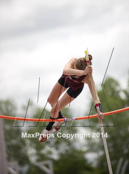 Thumbnail 3 in NYSPHSAA Track and Field Championships  photogallery.