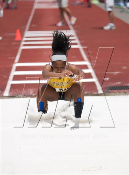 Thumbnail 2 in NYSPHSAA Track and Field Championships  photogallery.