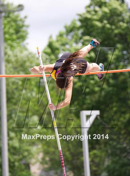 Thumbnail 2 in NYSPHSAA Track and Field Championships  photogallery.