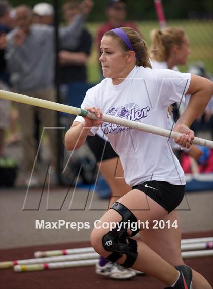 Thumbnail 2 in NYSPHSAA Track and Field Championships  photogallery.