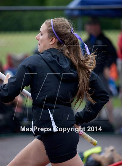 Thumbnail 1 in NYSPHSAA Track and Field Championships  photogallery.