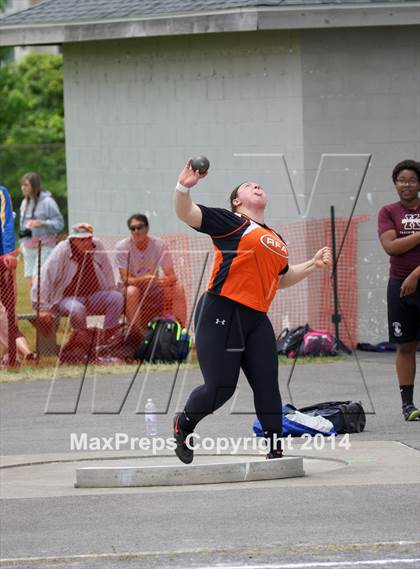 Thumbnail 3 in NYSPHSAA Track and Field Championships  photogallery.