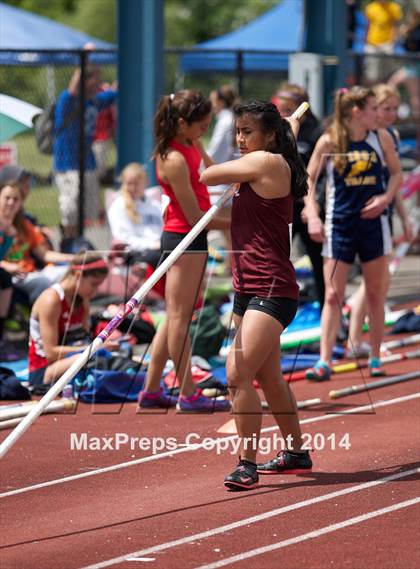Thumbnail 2 in NYSPHSAA Track and Field Championships  photogallery.
