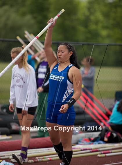 Thumbnail 2 in NYSPHSAA Track and Field Championships  photogallery.