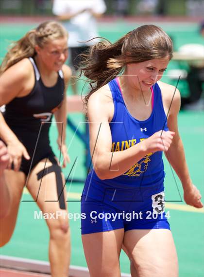 Thumbnail 3 in NYSPHSAA Track and Field Championships  photogallery.