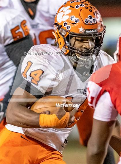 Thumbnail 3 in South View @ Seventy-First (NCHSAA 4A 3rd Round Playoff) photogallery.