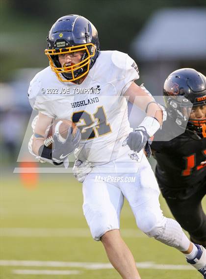 Thumbnail 1 in Highland @ Marlboro Central photogallery.