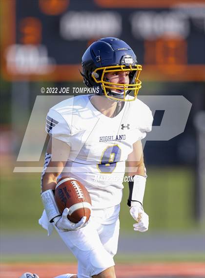 Thumbnail 1 in Highland @ Marlboro Central photogallery.