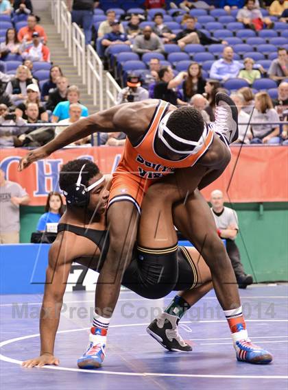 Thumbnail 2 in NCHSAA Individual Wrestling 4A Semifinals photogallery.