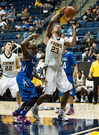 Thumbnail 2 in Bishop O'Dowd vs. Capital Christian (MaxPreps MLK Classic) photogallery.