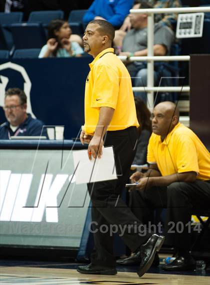 Thumbnail 3 in Bishop O'Dowd vs. Capital Christian (MaxPreps MLK Classic) photogallery.