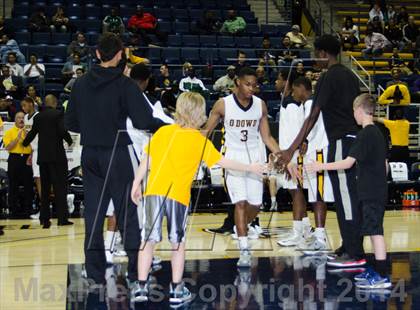 Thumbnail 1 in Bishop O'Dowd vs. Capital Christian (MaxPreps MLK Classic) photogallery.